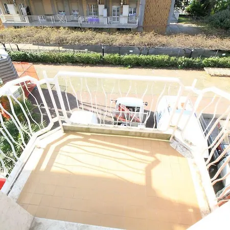 Bardini Apartment
